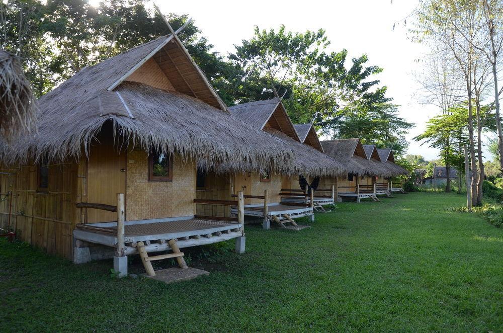 Baan Pai Riverside Resort Buitenkant foto